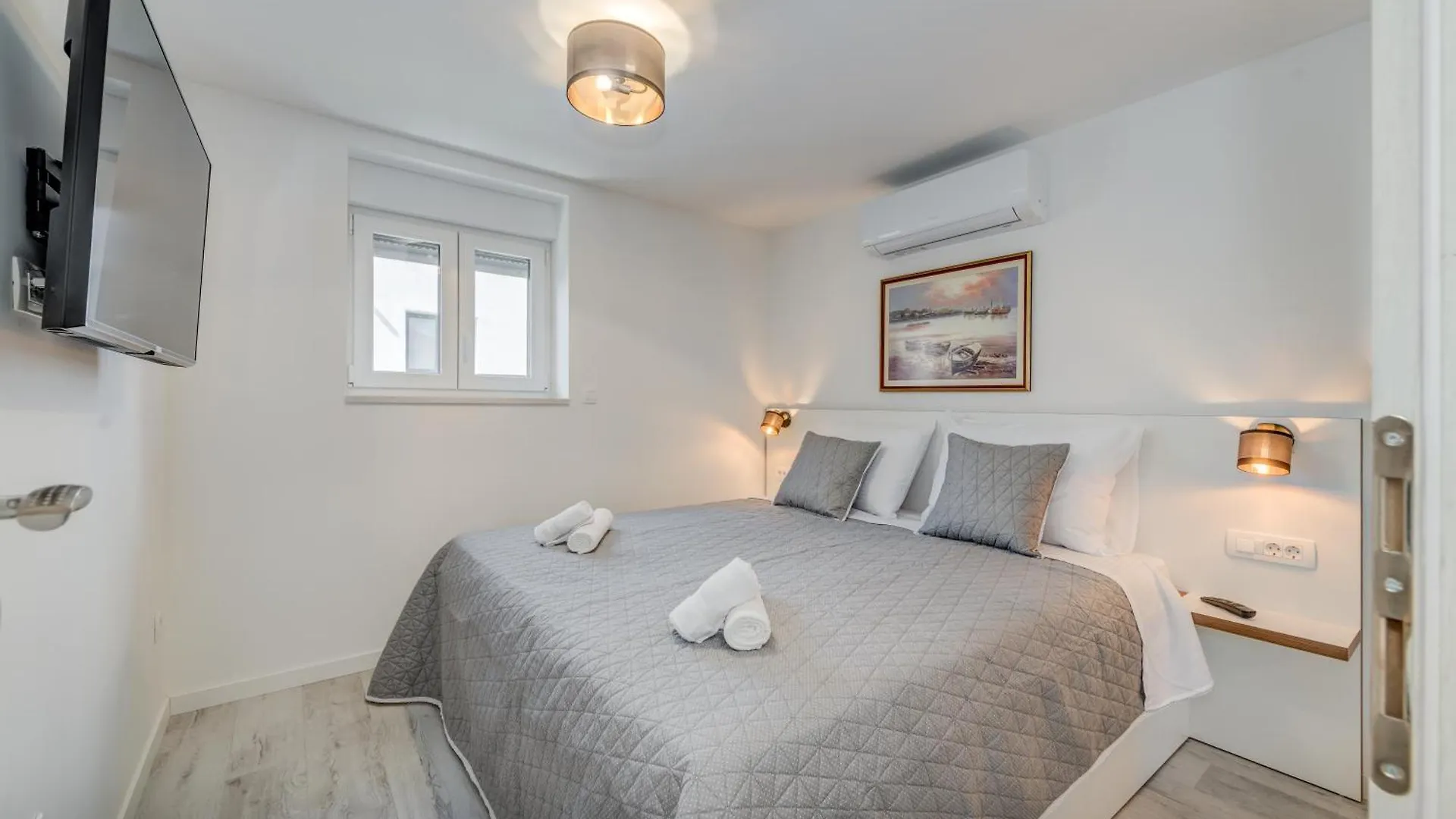 Luxury Central Apartments Evala Trogir