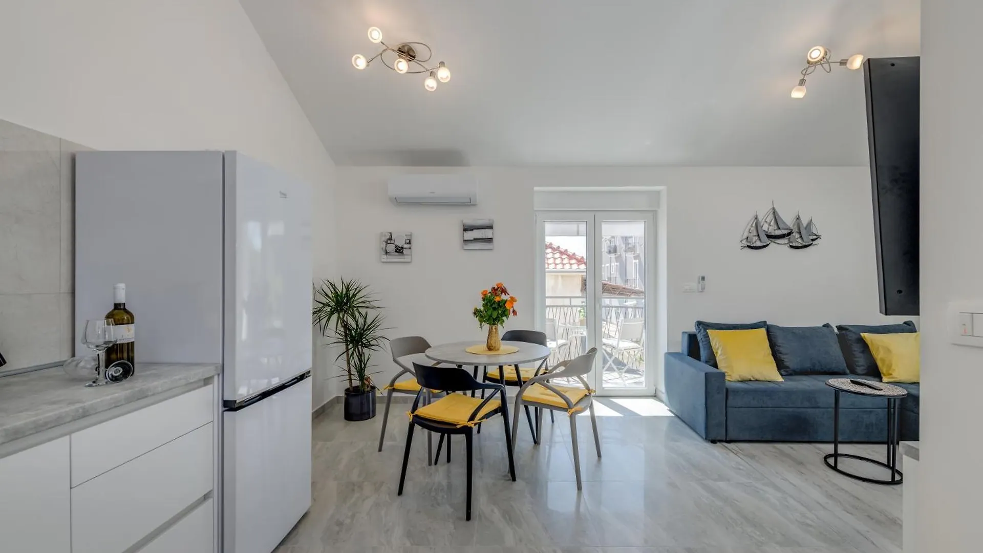 Luxury Central Apartments Evala Trogir 0*,